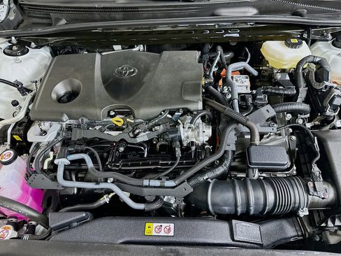 Used 2025 Toyota Camry XSE FWD image 31