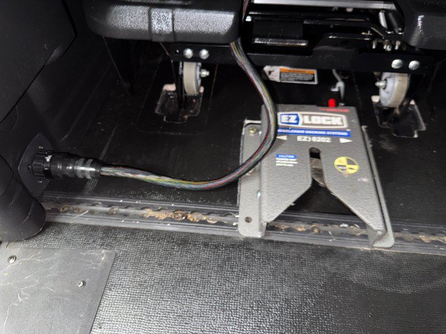 Used 2019 Dodge Grand Caravan SXT FWD image 40