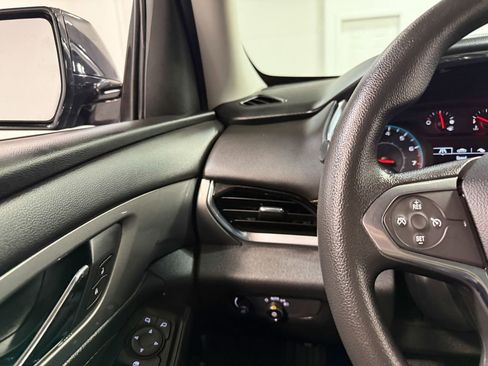 Used 2020 Chevrolet Traverse LS image 76