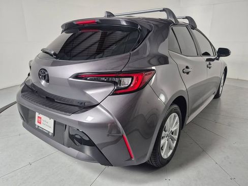 Certified 2024 Toyota Corolla SE FWD image 4