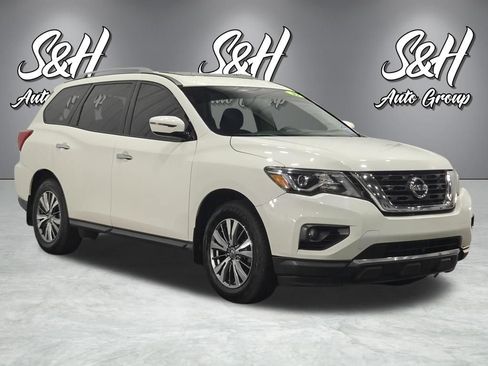 Used 2019 Nissan Pathfinder SV AWD/4WD image 2