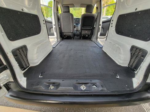 Used 2015 Nissan NV200 S FWD image 34