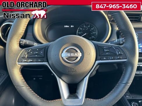 Used 2023 Nissan Kicks SR image 22