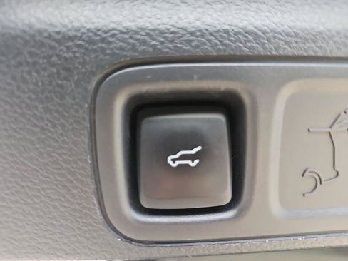 Certified 2024 Ford Expedition XLT AWD/4WD image 13
