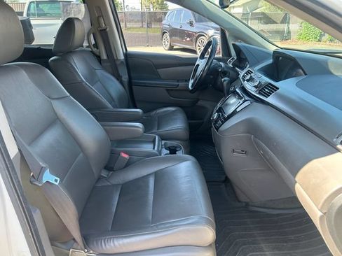 Used 2016 Honda Odyssey EX-L image 41