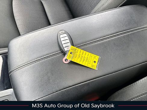 Used 2023 Nissan Altima 2.5 SV w/ SV Premium Package image 34