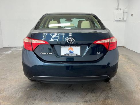 Used 2017 Toyota Corolla LE FWD image 5