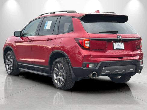 Used 2024 Honda Passport TrailSport image 6