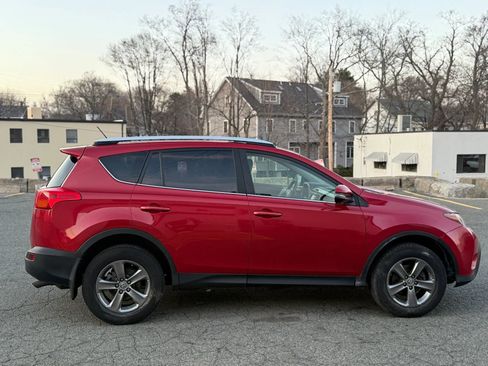 Used 2015 Toyota RAV4 XLE image 4