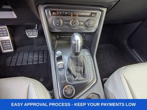 Used 2021 Volkswagen Tiguan SEL image 28