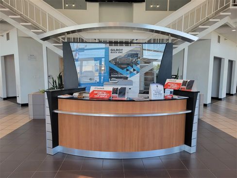 Used 2021 Chevrolet Camaro LS image 33