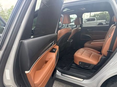 Used 2024 Kia Telluride SX X-Line AWD/4WD image 15