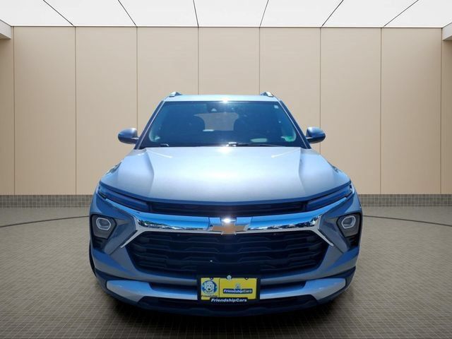 Used 2024 Chevrolet TrailBlazer LT FWD image 4