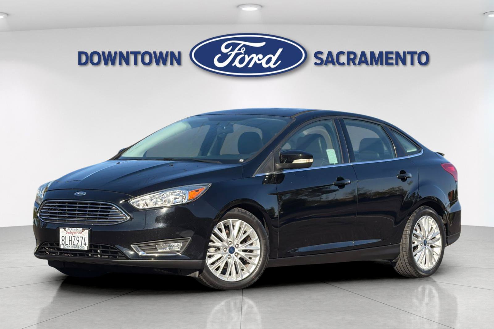 Used 2018 Ford Focus Titanium FWD image 1