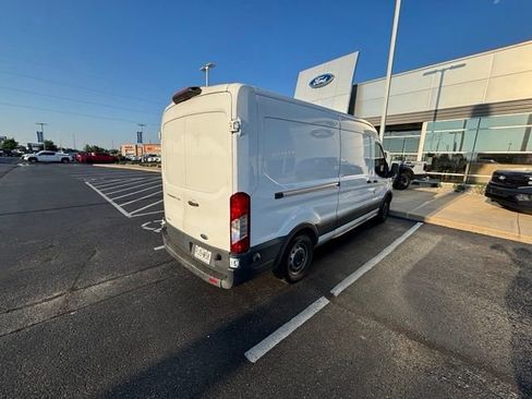 Used 2018 Ford Transit 250 148 Medium Roof RWD image 7