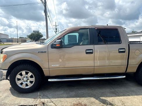 Used 2012 Ford F150 XLT w/ XLT Chrome Pkg image 2