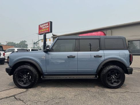 Used 2025 Ford Bronco Outer Banks AWD/4WD image 5