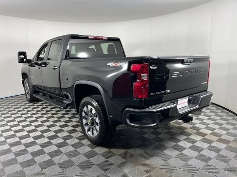 Certified 2024 Chevrolet Silverado 2500 Custom w/ Custom Value Package AWD/4WD image 17