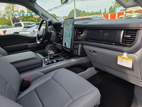 New 2025 Ford F150 Lightning Flash image 31