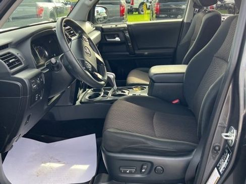 Used 2023 Toyota 4Runner TRD Off-Road image 8