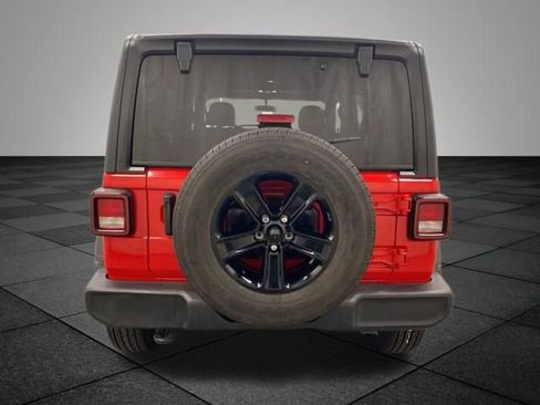 Used 2022 Jeep Wrangler Unlimited Sport AWD/4WD image 5