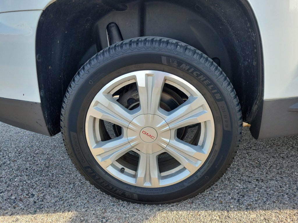 Used 2017 GMC Terrain SLE AWD/4WD image 5