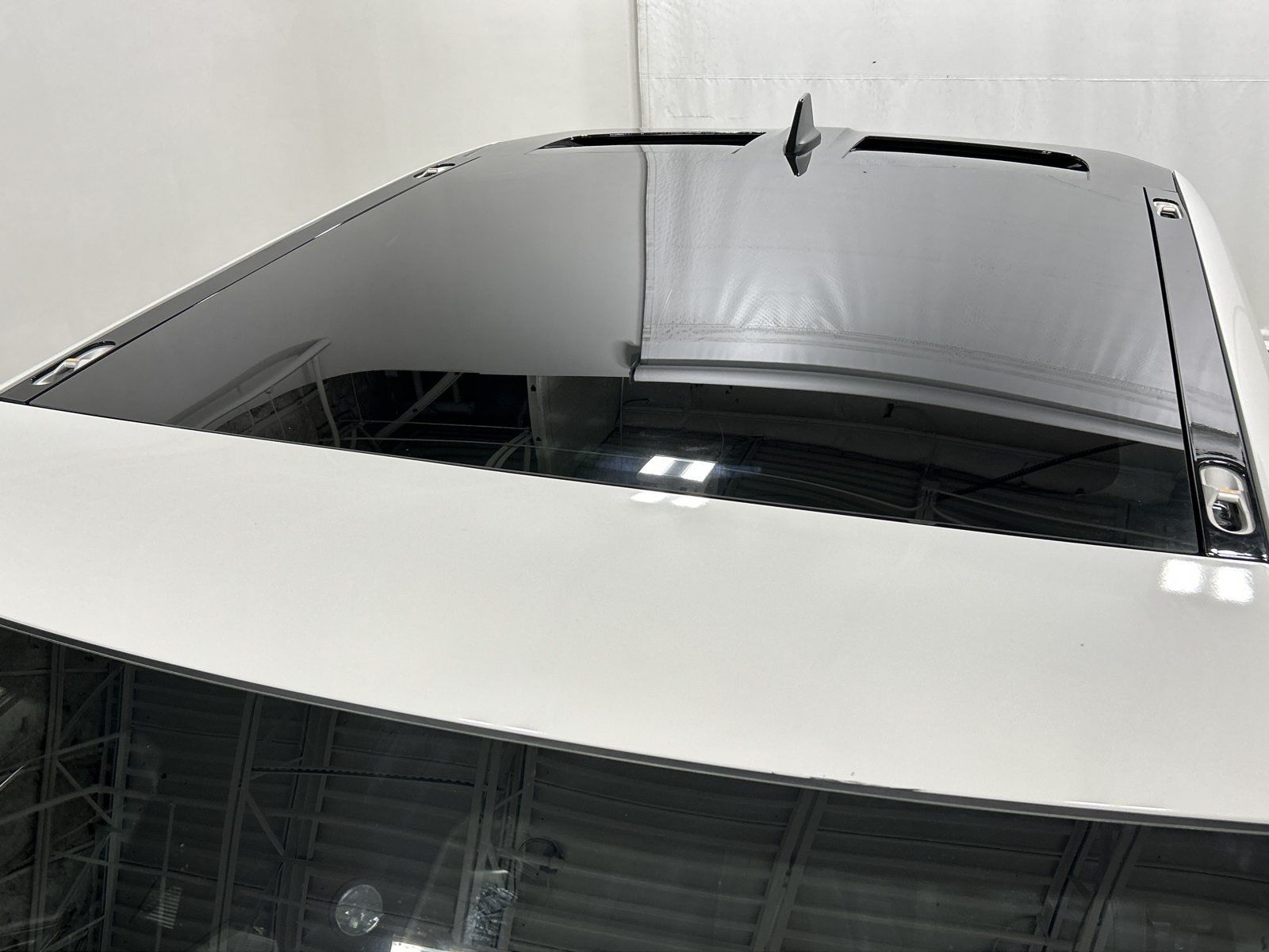 Used 2022 Rivian R1T Adventure AWD/4WD image 13
