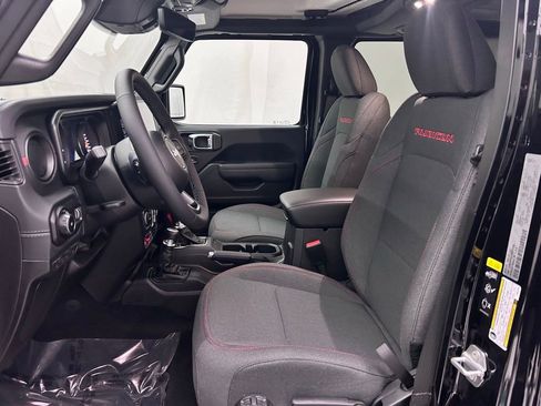 New 2026 Jeep Wrangler Unlimited Rubicon AWD/4WD image 9