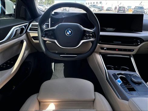 Used 2025 BMW i4 eDrive40 RWD image 11