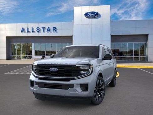 New 2026 Ford Expedition Platinum AWD/4WD image 2