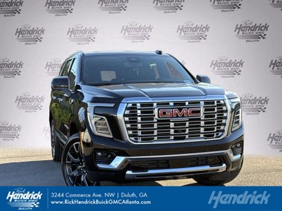 New 2026 GMC Yukon Denali w/ Sun & Power Step Package