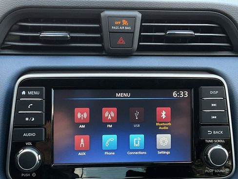 New 2025 Nissan Versa SV w/ Trunk Package image 27