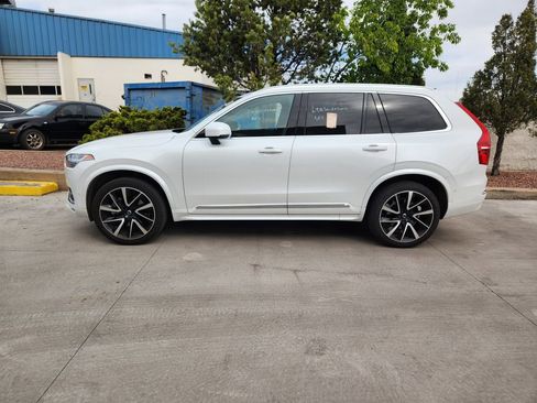 Used 2023 Volvo XC90 B6 Plus w/ Protection Package Premier AWD/4WD image 5