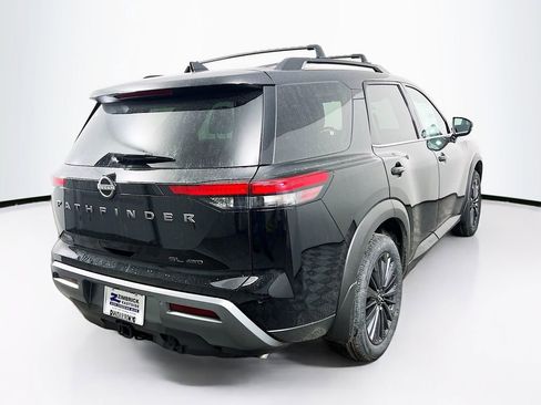 New 2026 Nissan Pathfinder SL image 7