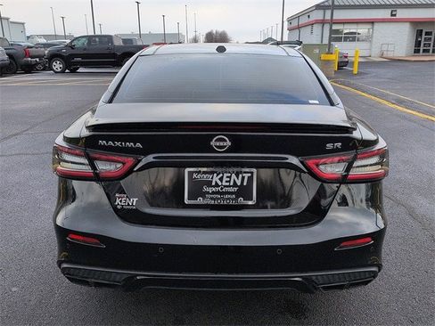 Used 2023 Nissan Maxima SR w/ Sport Mat Group image 6