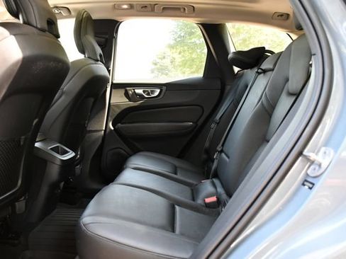 Used 2024 Volvo XC60 B5 Plus w/ Protection Package Premier AWD/4WD image 14
