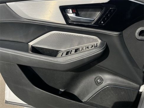 Certified 2023 Acura MDX SH-AWD w/ Technology Package image 26