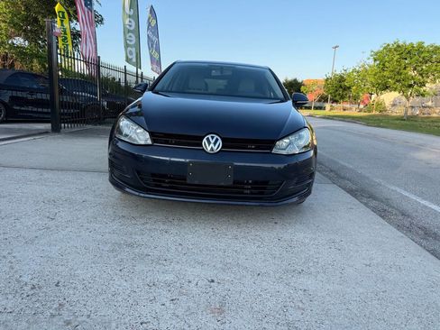 Used 2015 Volkswagen Golf TDI S image 3