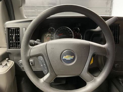Used 2025 Chevrolet Express 3500 LT w/ LT Preferred Equipment Group image 14