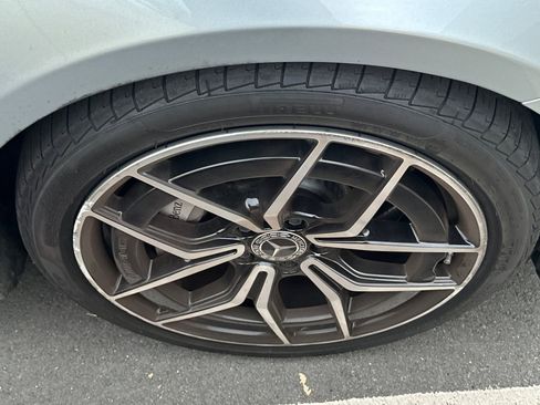 Used 2022 Mercedes-Benz E 350 Sedan image 5