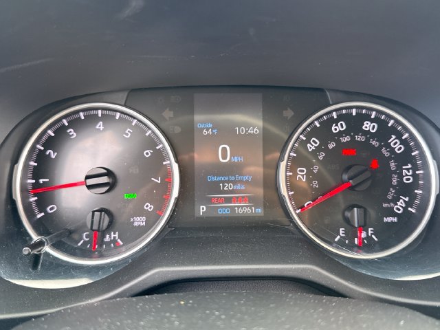Used 2022 Toyota RAV4 XLE AWD/4WD image 23