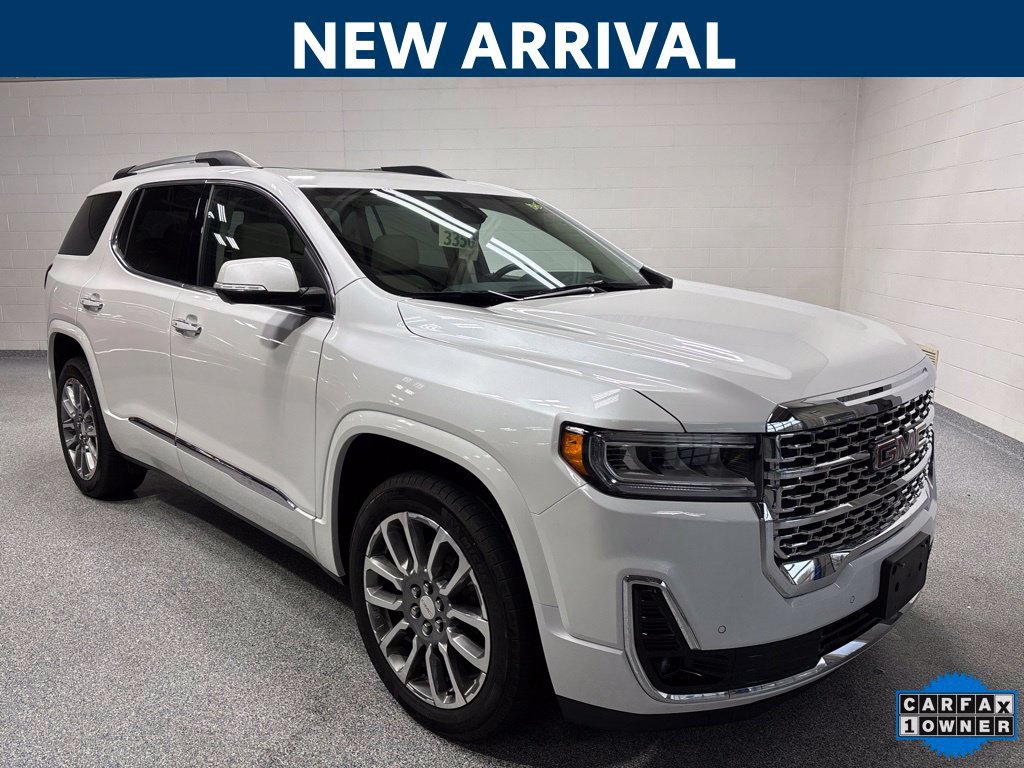 Used 2023 GMC Acadia Denali w/ Denali Ultimate Package AWD/4WD image 1