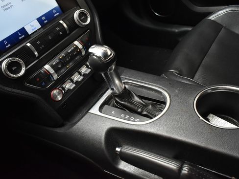 Used 2022 Ford Mustang Premium RWD image 27
