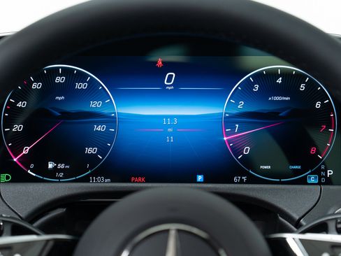 New 2026 Mercedes-Benz E 350 4MATIC Sedan image 18