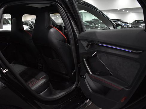 Used 2025 Audi RS 3 image 33