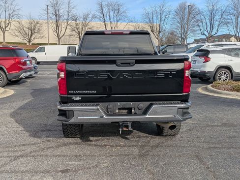 Certified 2022 Chevrolet Silverado 2500 W/T image 8