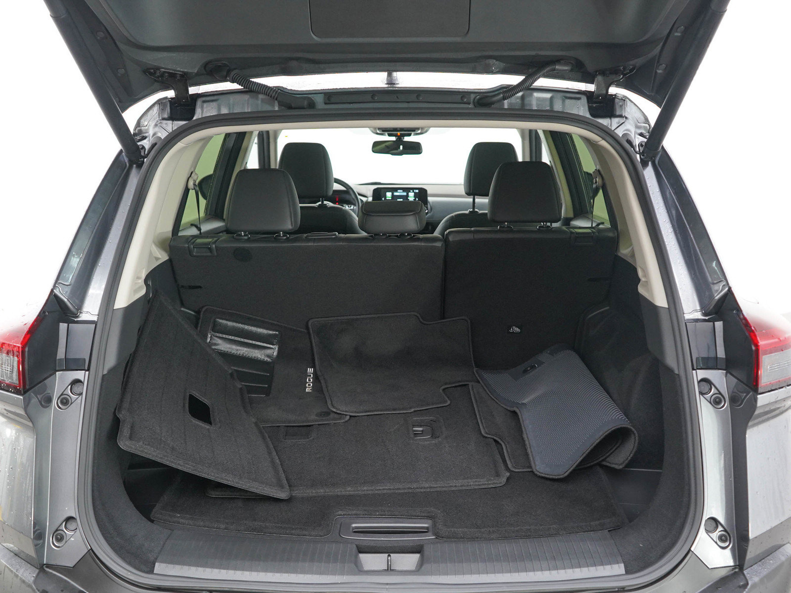 Used 2023 Nissan Rogue SL w/ SL Premium Package AWD/4WD image 16