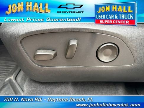 Used 2025 Chevrolet Traverse Z71 w/ Enhanced Driving Package image 20