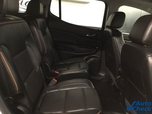 Used 2022 GMC Acadia AT4 w/ Technology Package image 34