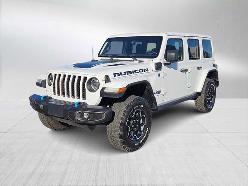 Used 2023 Jeep Wrangler Rubicon w/ Cold Weather Group image 4